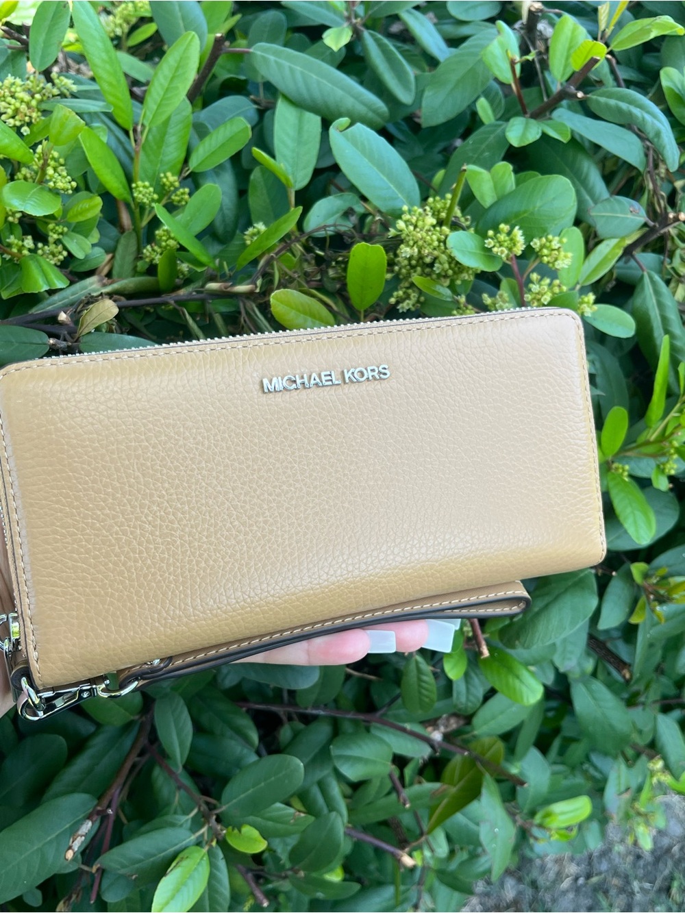 Michael Kors Peanut Continental Wallet